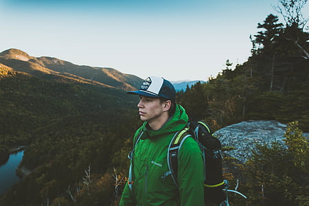Fotoğraf, adam, Hiking, giyiyor, Yeşil, hoodie, siyah