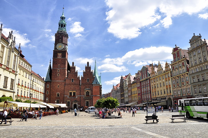 Wrocław, nedre Schlesien, arkitektur, färgade radhus, Street, Polen, sevärdheter