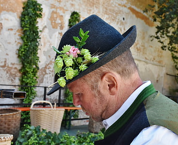 man, bavaria, portrait, work, hat, trachtenhut, costume