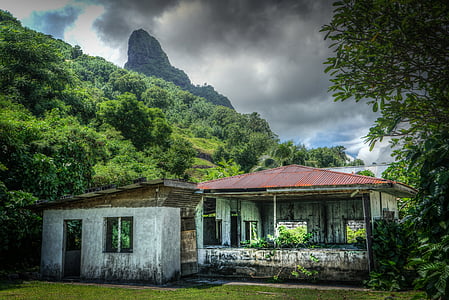 Moorea, южната част на Тихия, Полинезия, тропически, ваканция, морски пейзаж, изоставена сграда