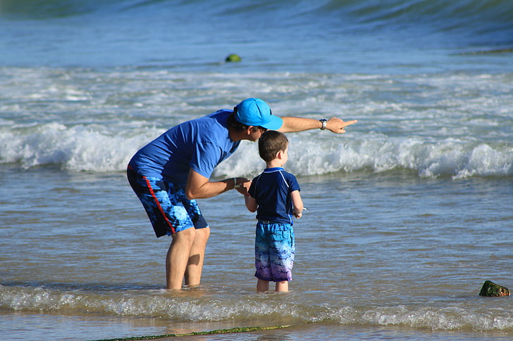 roditelji i djeca, Znatiželja, objašnjenje, plaža, odmor, Beira mar, Vikendica