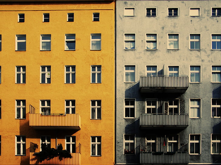 groc, gris, pintat, edificis, cases, apartaments, Windows