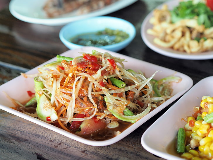 Papaya saláta, Isaan élelmiszer, Thaiföld élelmiszer, étkező asztal, enni