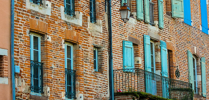 Albi, Francia, ladrillo, Windows, fachada, antiguo, casco antiguo