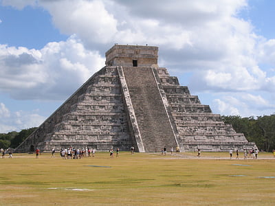 Mexiko, Maya, Architektura, Mayská pyramida, elegantní itzá