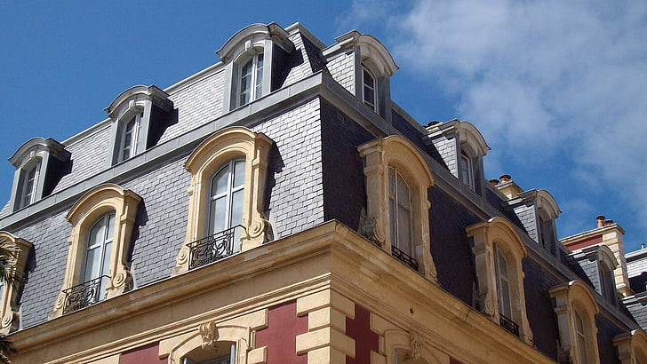 Biarritz, pils Francijā, Francija, mājas, arhitektūra, ēkas ārpusi