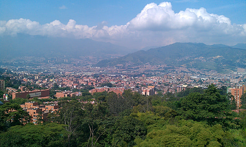 Medellín, Kolumbija, Sunce, arhitektura, linija horizonta, grad, Gradski pejzaž