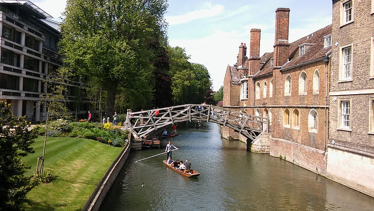 Cambridge, UK, architecture, mathématique pont, punting, célèbre, la Grande-Bretagne