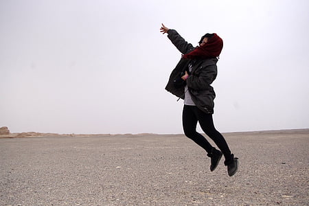 tourism, dunhuang, desert, m, the scenery, jumping, happy