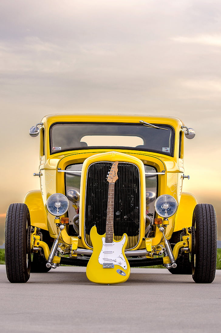 Oldtimer, e-Gitarre, Muscle-car, altes Auto, gelb, goldgelb, Kanarischen