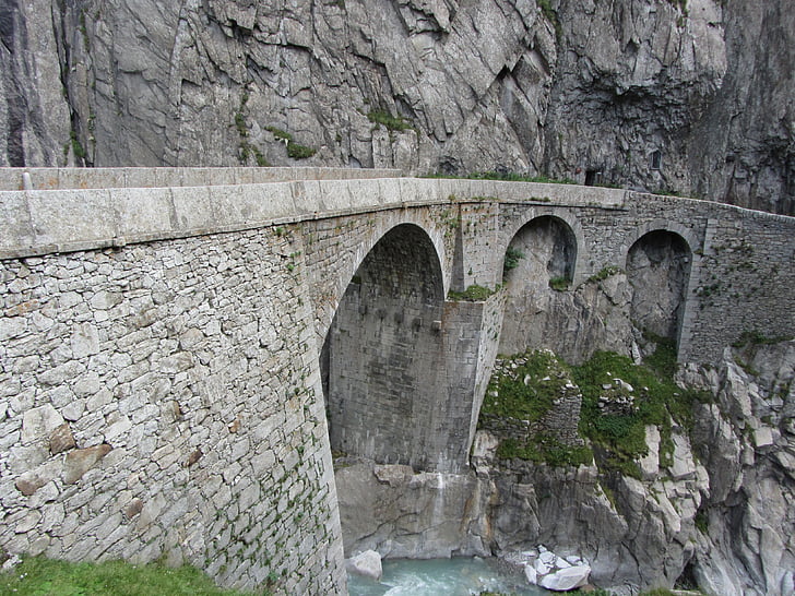 schöllenen-szurdok, Gotthard, Svájc, alpesi, pass, híd - ember által létrehozott építmény, folyó