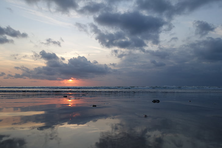 sea, at dusk, mirror
