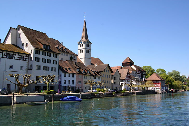 Diessenhofen, Sveitsi, Thurgau, Reinin, vanha kaupunki, arkkitehtuuri, kirkko
