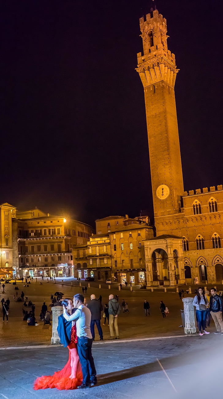 Siena, Itálie, Toskánsko, náměstí, Architektura, cestovní ruch, lidé