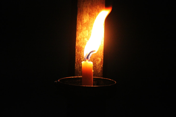 žvakė, API, šviesos, žibintuvėlis, lempa, tamsus