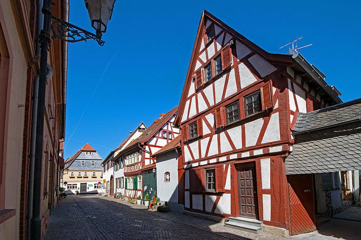 Seligenstadt, Hesse, Németország, óváros, fachwerkhaus, rácsos, építészet