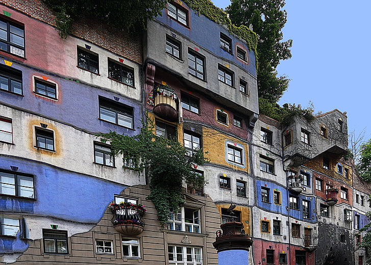 Viedeň, Hundertwasserov dom, umelci