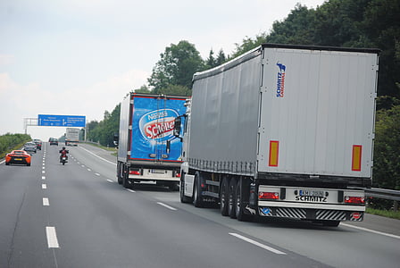 trafic distant, camion, transport de marchandises, logistique, autoroute, Allemagne, asphalte