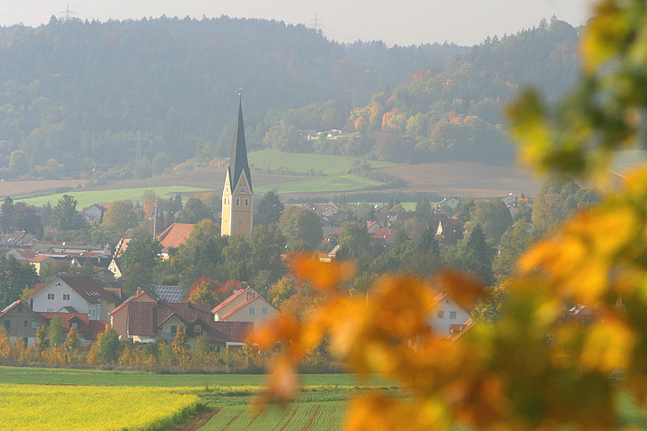 údolí Altmühl, podzimní nálada, Töging, Obec dietfurt
