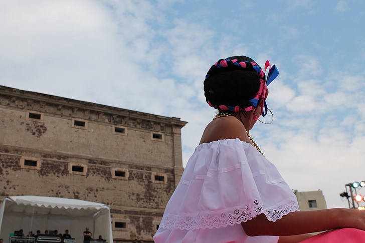 tants, piirkondlike, Mehhiko, Tüdruk, Festival, traditsiooniline, kleit
