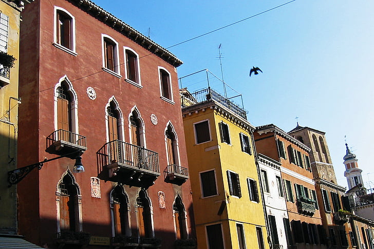 Venetsia, Italia, Taloja, värit, Vanhat talot, värillinen, arkkitehtuuri