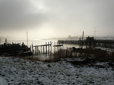 Porto, porta, fiume, inverno, nebbia, nebbia, bianco e nero