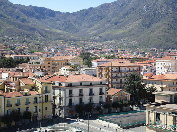 Campania, Salerno, Cava de' tirreni, valley metelliana, arkkitehtuuri, Euroopan, Kaupunkikuva