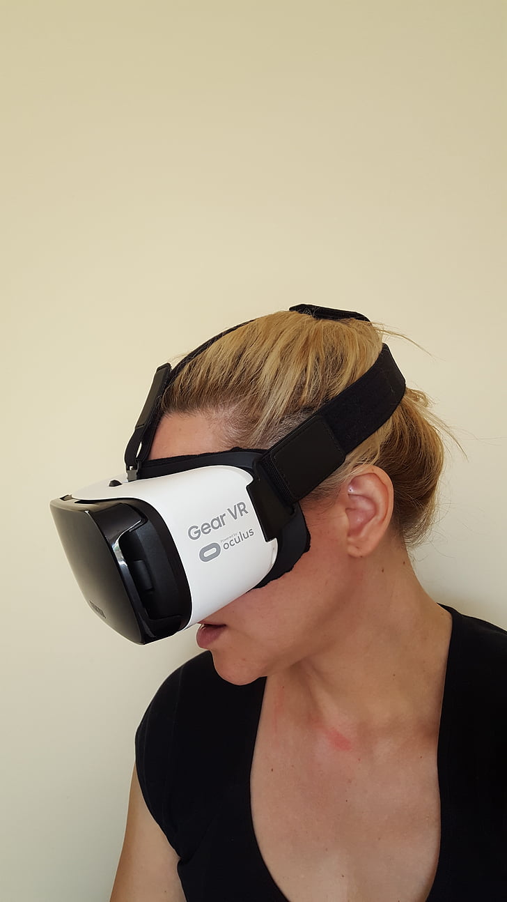 vr, virtual reality, headset, head set, technology, futuristic, innovation