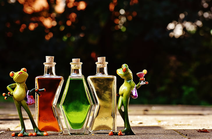 βάτραχοι, ποτά, μπουκάλια, αλκοόλ, αριθμητικά στοιχεία, ποτό, επωφελούνται από