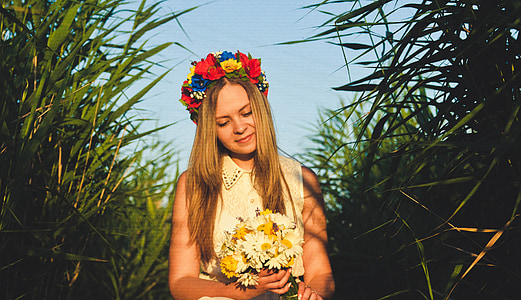 girl, summer, smiles, greens, joy, flowers, beautiful