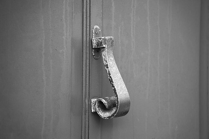 knocker, door, metal, city, wrought iron, patina, urban design