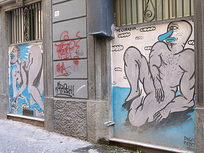 Nápoles, arte de rua, pinturas murais, rua de carvalho, centro histórico