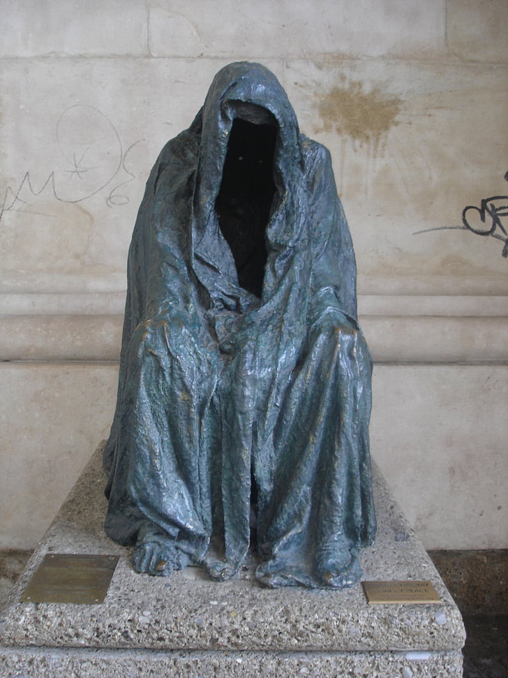 statue, bronze, street statue, bronze statue, veil, women, monument