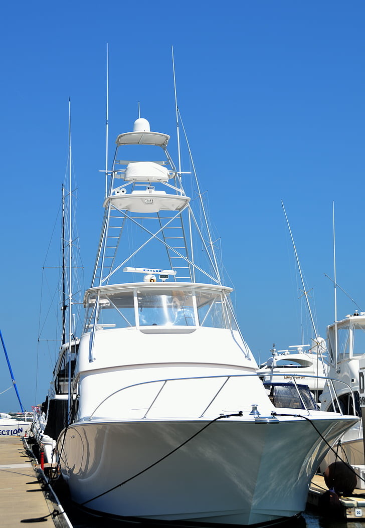 oat, marina, stored, moored, secured, security, outdoors