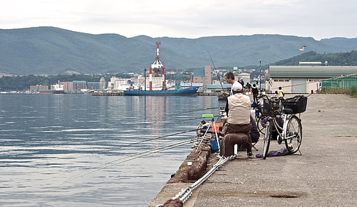 Rybaření, lidé, Japonsko, Hokkaido, Otaru, Pier
