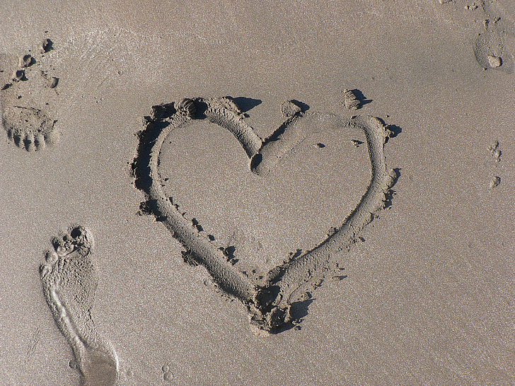 sable, coeur, empreinte de pas, plage