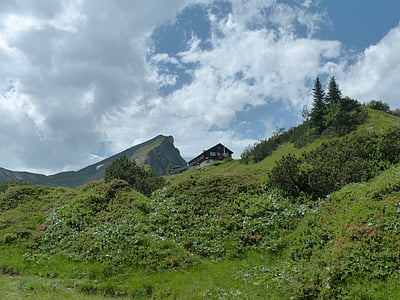 landsberger hut, mountain hut, hut, mountains, alpine, box yoke, red lace