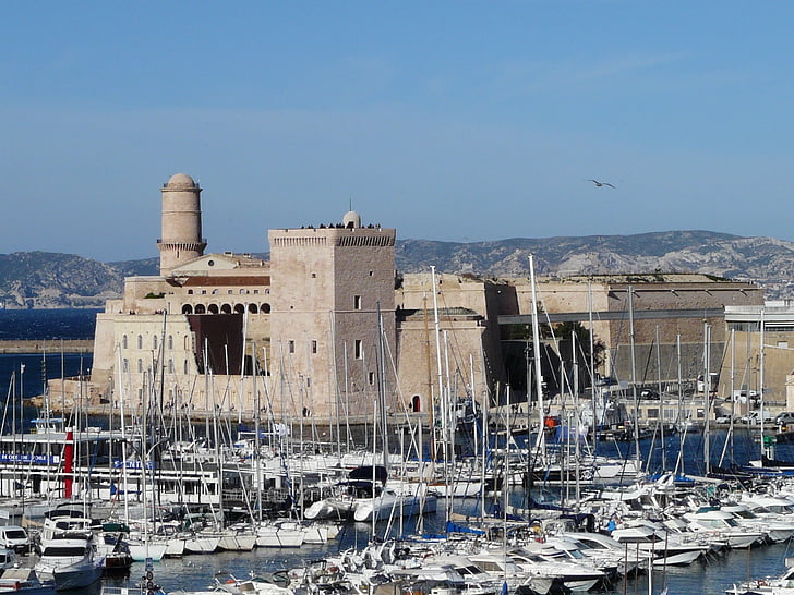 Marseille, Frankrike, Fort saint john