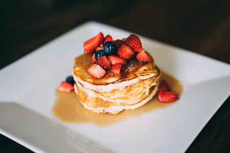 strawberry, pancake, fruit, syrup, food, dessert, plate