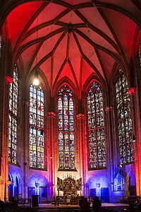 Ulm, Katedra w Ulm, Münster, Sanktuarium