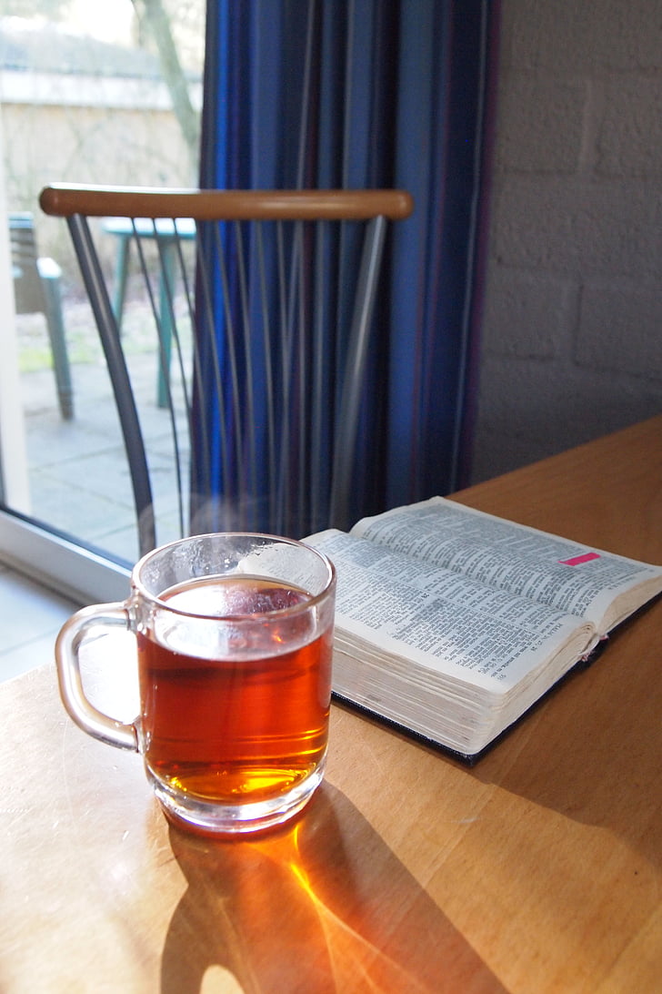 tēja, dzert tēju, tējas glāzei, kauss, Bībele, ticības, Atveriet