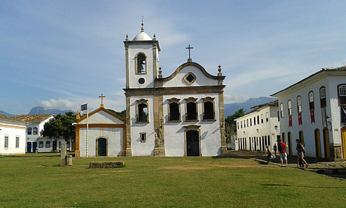 Iglesia histórica, Paraty, litoral, Brasil