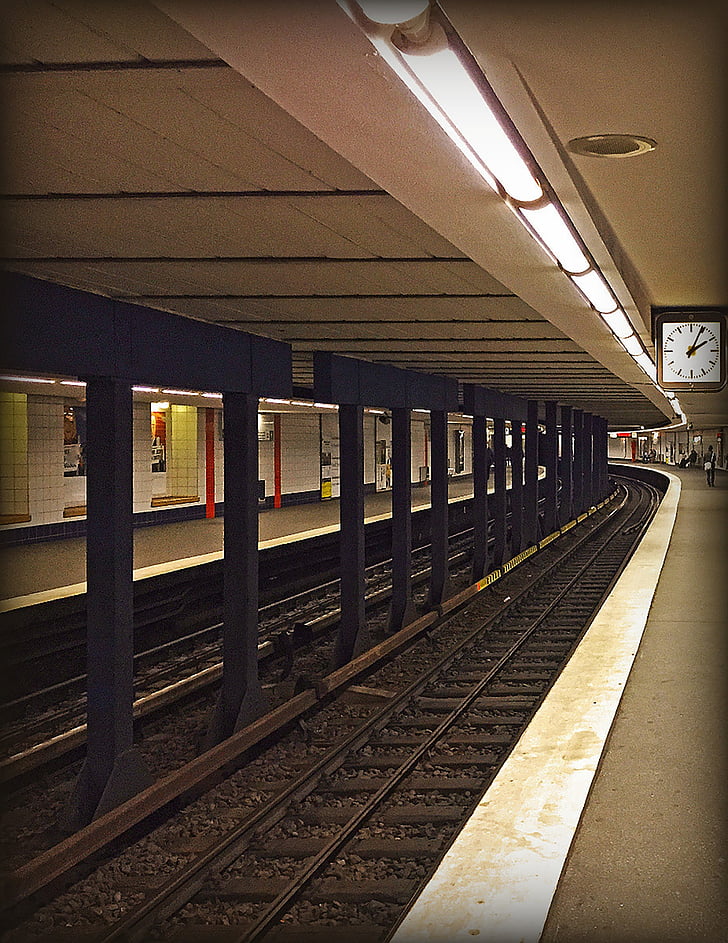 Tunnelbana, lugnare, tåg, järnvägsstation, Station, Hamburg, hamn