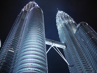 马来西亚国家石油公司双塔, 吉隆坡城市中心, 吉隆坡, 马来西亚, 摩天大楼, 现代, 晚上