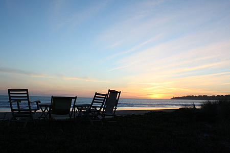 tramonto, sedie, spiaggia, gruppo, conversazione, amici, raccogliere