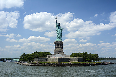 Frihetsgudinnan, Liberty island, New Yorks hamn