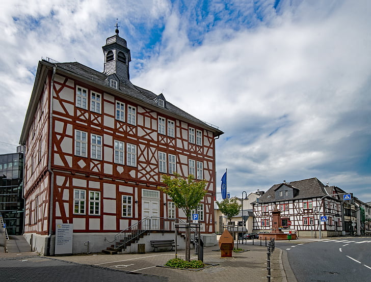 Usingen, Taunus, Hesse, Németország, óváros, régi épület, Nevezetességek