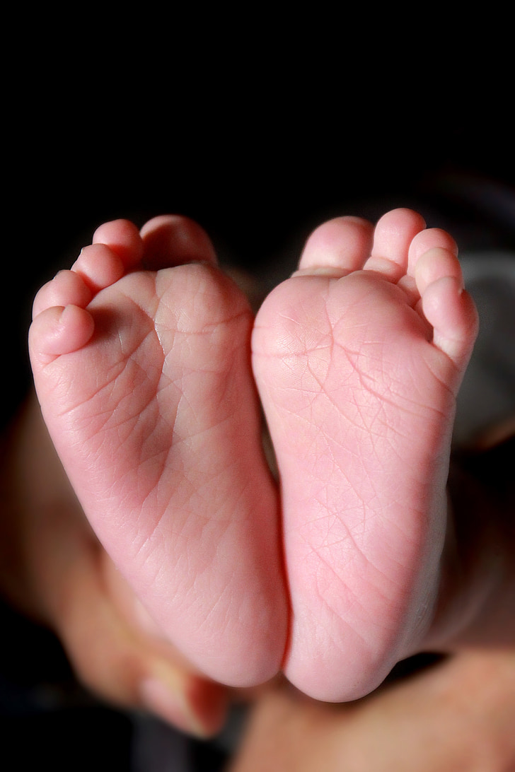 baby pēdas, jaundzimušo, kāja, bērnu, bērnu, mazs, bērnībā