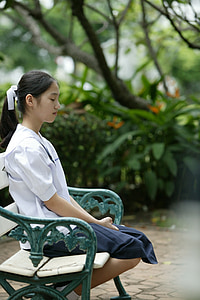 Dziewczyna, Ława, azjatycki, siedząc, Park, Tajlandia, Azja