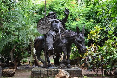 sancho panza, havana, statue, park, sculpture, animal themes, day